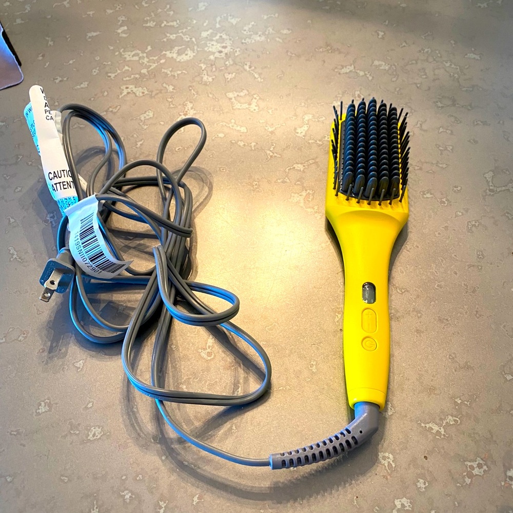 Dry bar hair straightener